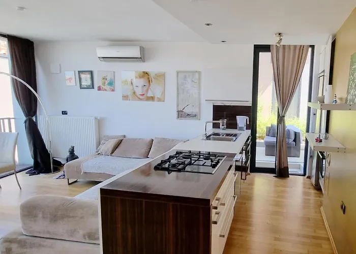 Bella Vista Lux With Private Terace